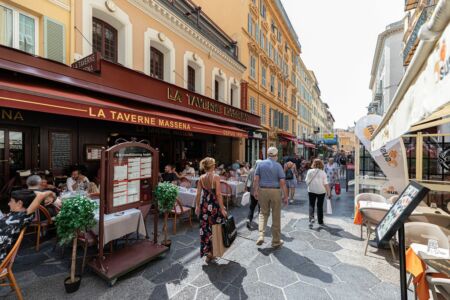 Les chiffres clés de la location saisonnière sur la Côte d'Azur