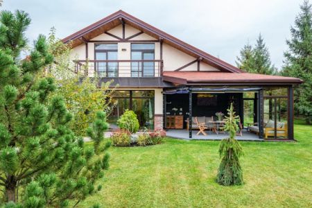 Éviter les pièges de la location saisonnière : Les conseils d'experts pour naviguer en toute sérénité Securiser-logement-location-saisonniere